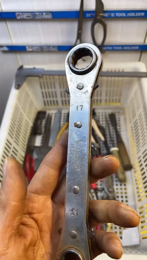 镁午****曲老五工具工具工具