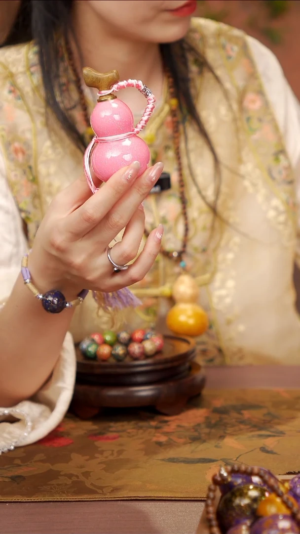 218易林大漆开口小葫芦----98