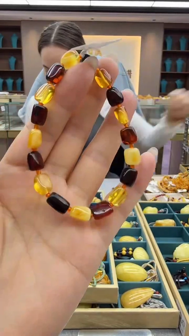 手链琥珀未镶嵌9秒拍号 假一罚三