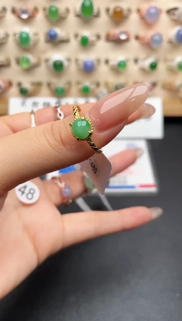 银S925镶嵌戒指翡翠一物一证一礼盒