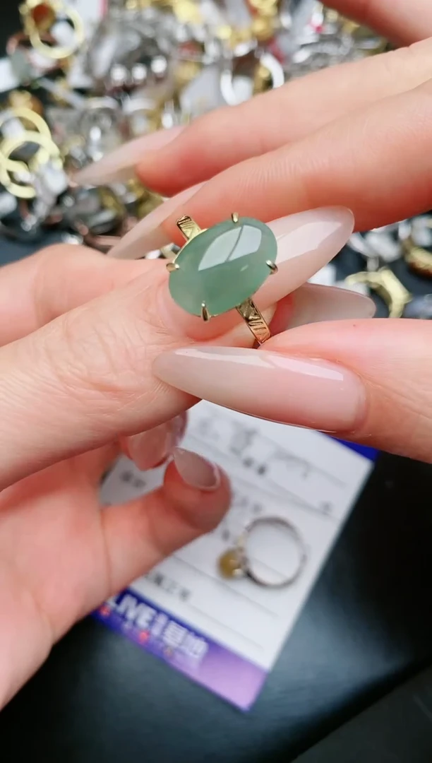 翡翠戒指银S925镶嵌.....