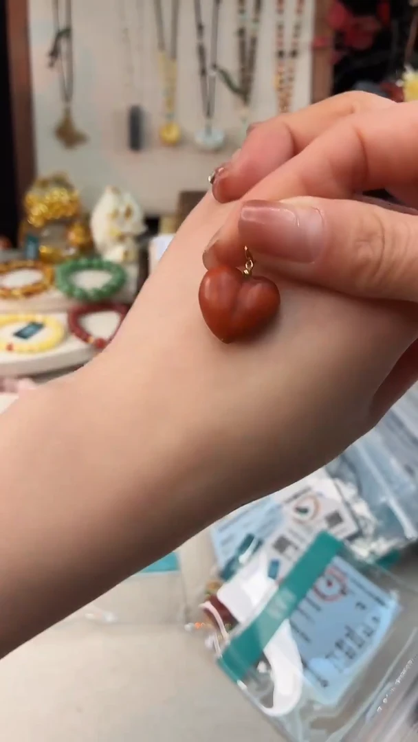 未镶嵌南红玛瑙吊坠@@I921C018118