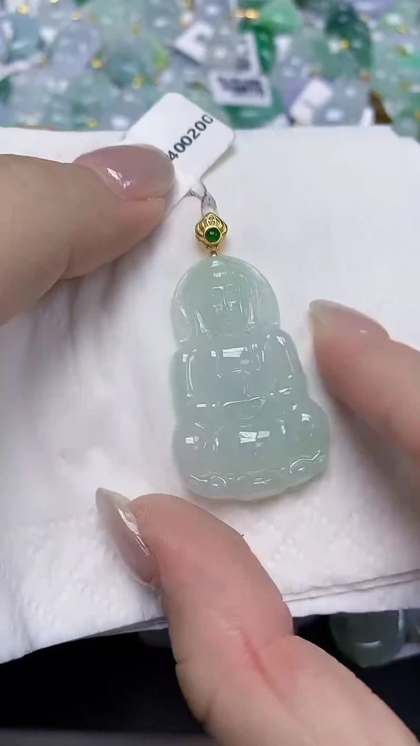 翡翠未镶嵌颈饰天然缅甸翡翠A货