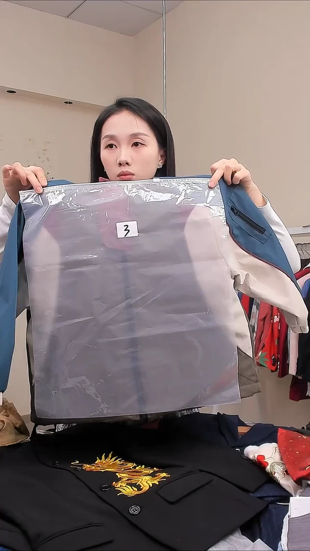 男童户外外套120尺码