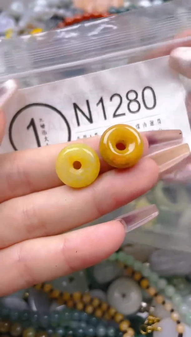 【闪购商品】翡翠颈饰未镶嵌/N/翡翠A货一图一物