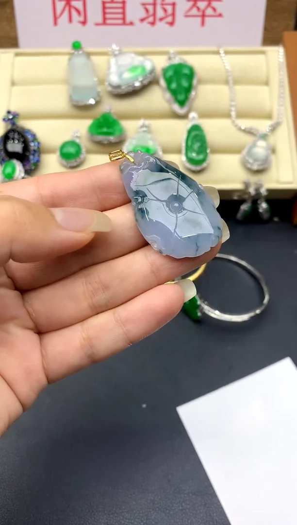 颈饰18K金镶嵌翡翠58-中国好珍宝