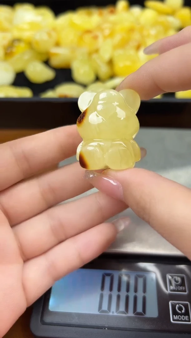 未镶嵌蜜蜡裸石琥珀蜜蜡吊坠