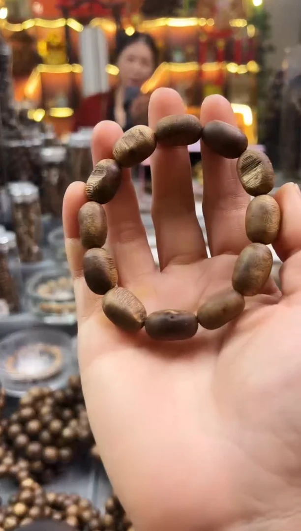 沉香手串棋楠留疤单圈