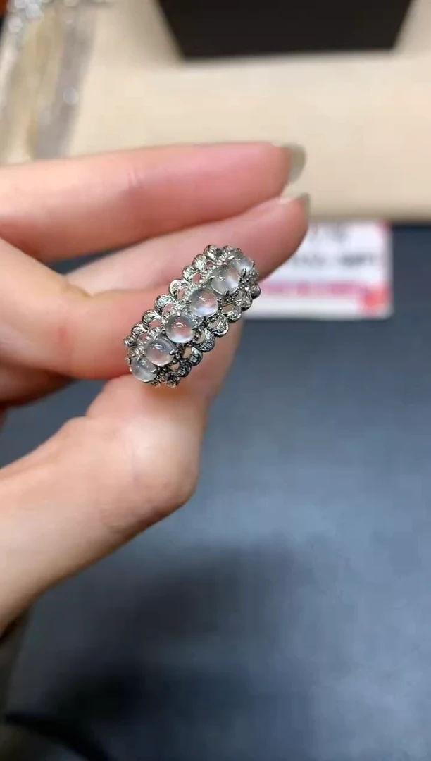 【闪购商品】翡翠戒指18K金镶嵌【无鉴赏期