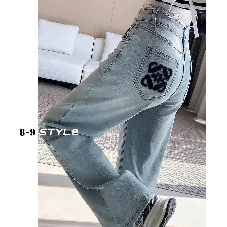 浅蓝色刺绣阔腿弹力牛仔裤女2025年春夏新款高腰宽松直筒拖地裤子