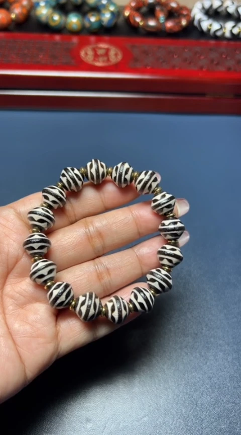 未镶嵌手串玛瑙/玉髓手串