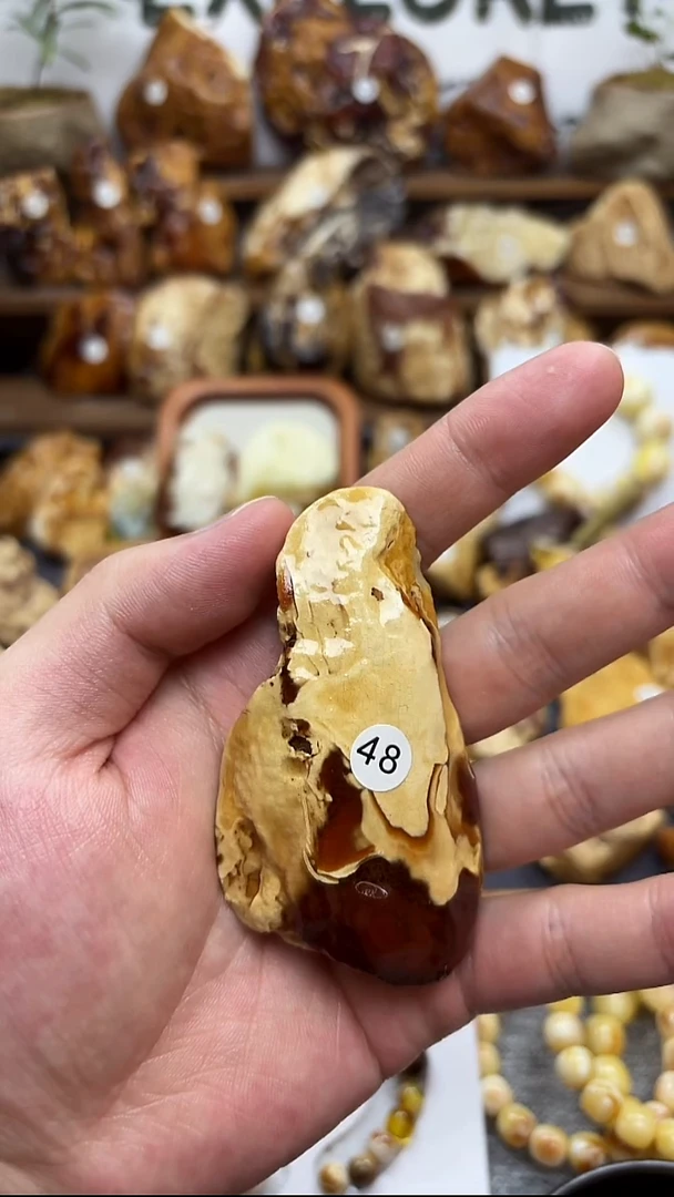 未镶嵌定制琥珀琥珀蜜蜡金瓷白原石