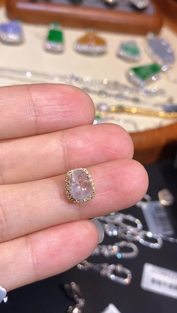 翡翠18K金镶嵌吊坠(不含链)吊坠