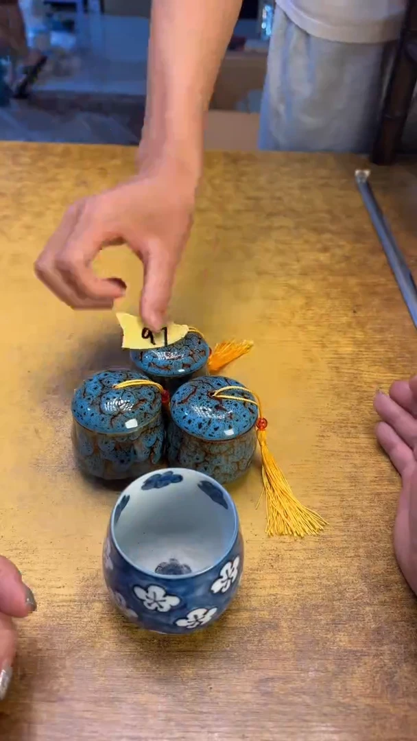 瓷器瓷器瑕疵瑕疵97金俊三罐