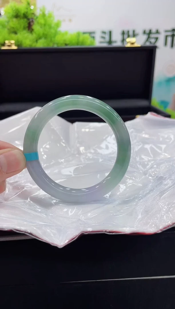 【闪购商品】翡翠手镯未镶嵌手镯