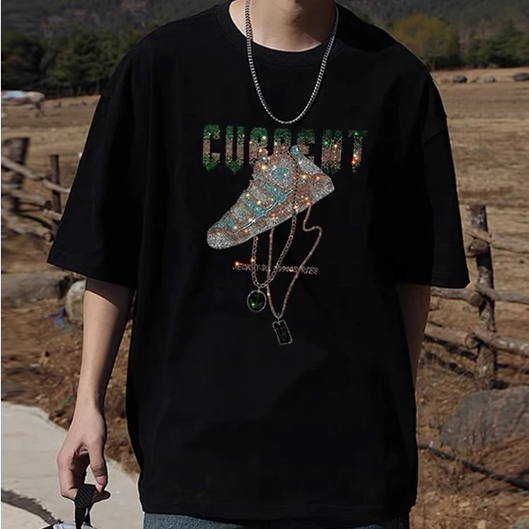 欧洲站2025新款男士鞋子烫钻短袖t恤男青年精神小伙大码体恤潮牌