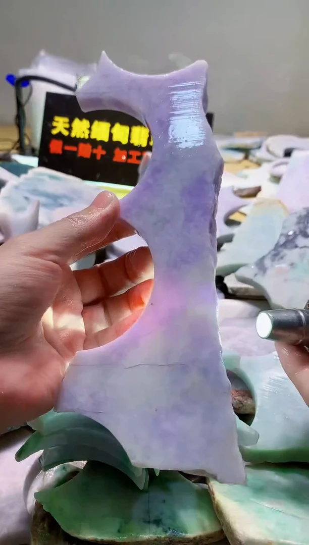 裸石翡翠至**道0曾0翡翠珠宝387