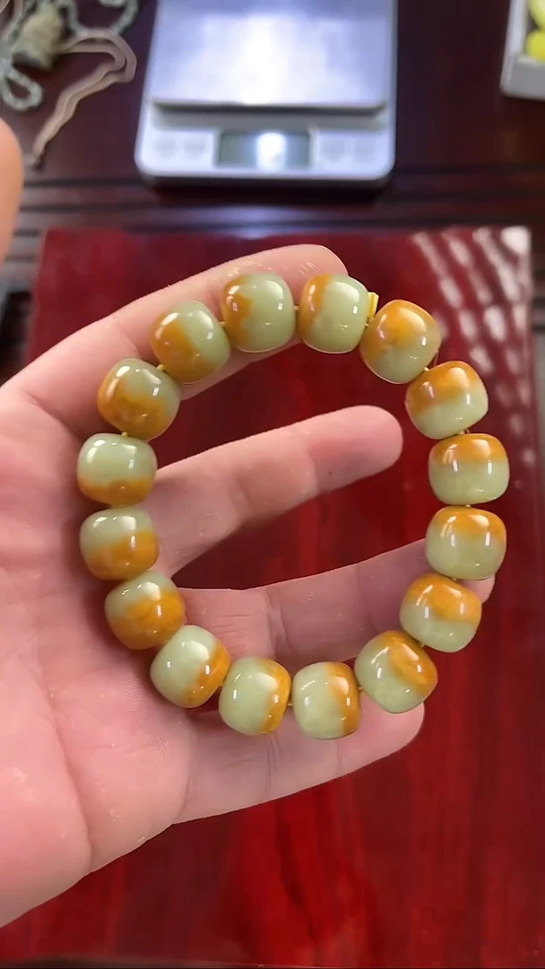 未镶嵌手链透闪石质玉手串