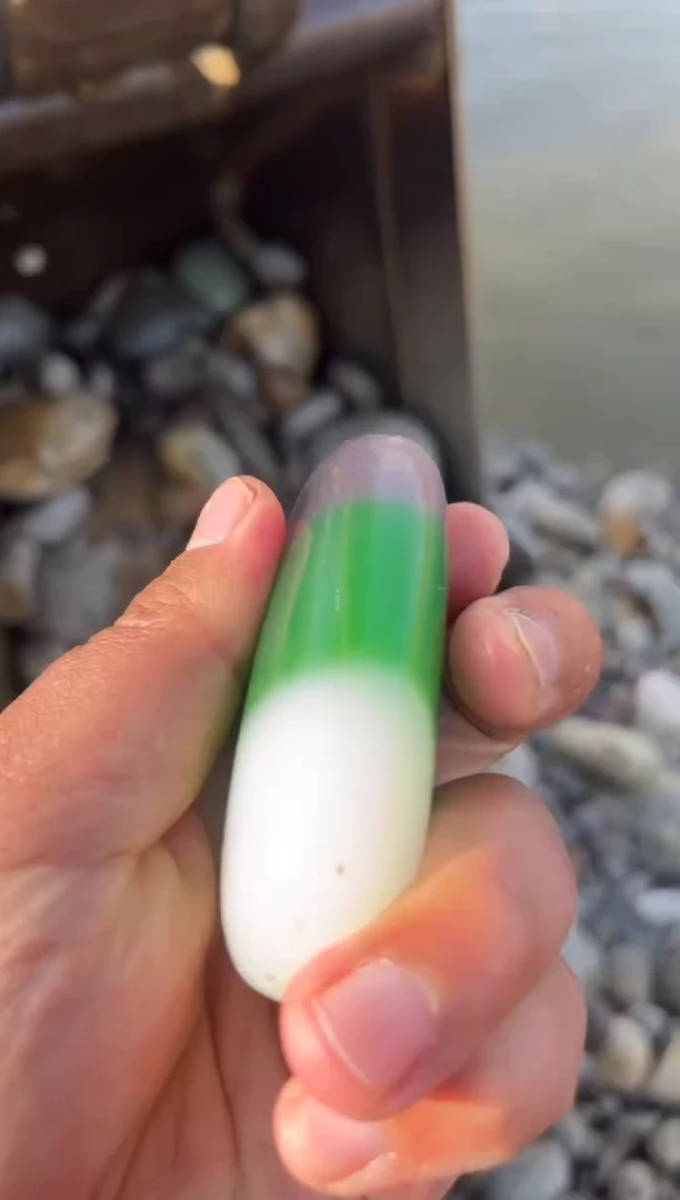 未镶嵌和田玉（糖玉）珠宝奇石99