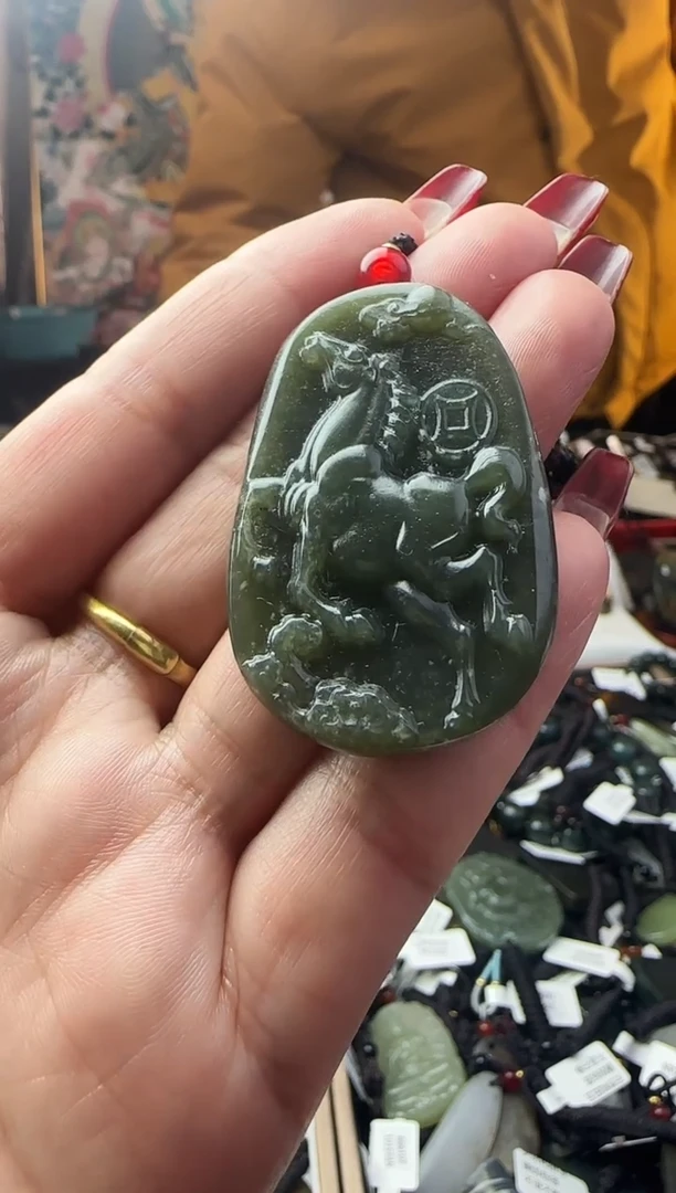 颈饰未镶嵌和田玉030