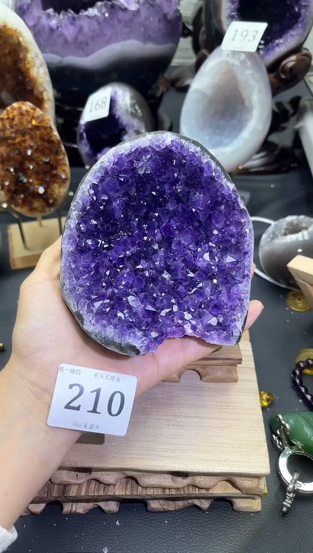 未镶嵌大型摆件（非配饰）紫晶210号摆件