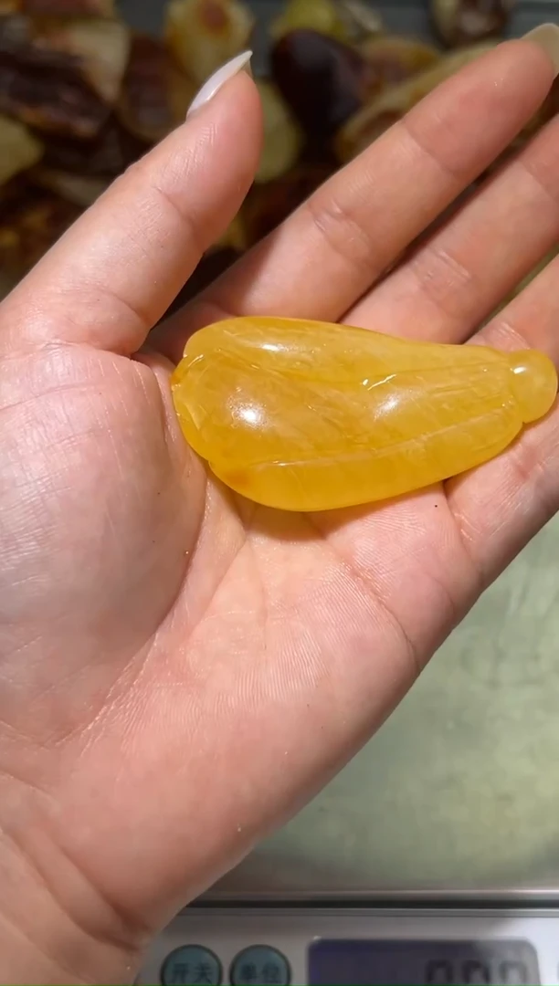 裸石琥珀未镶嵌琥珀蜜蜡吊坠