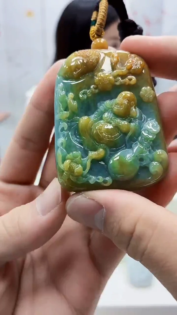 未镶嵌定制翡翠4852bb-毛货挂件92