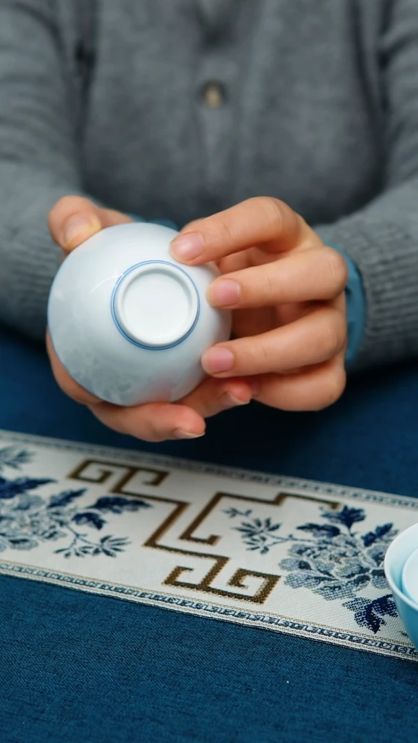 【闪购商品】微瑕双线直口杯 （介意勿拍，不退不换）