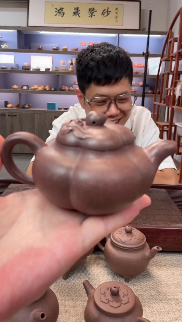 茶壶紫砂岩中泥 六拼 上核桃  +证书