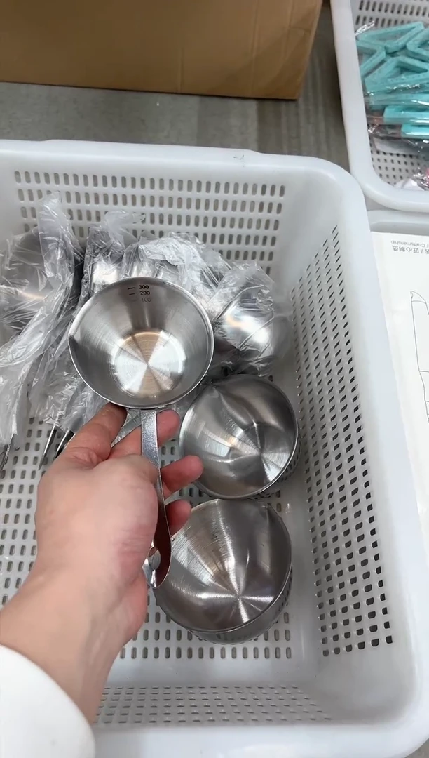 【闪购商品】不锈钢泼油小锅
