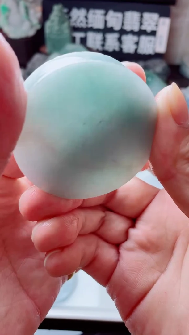 翡翠未镶嵌颈饰2185......