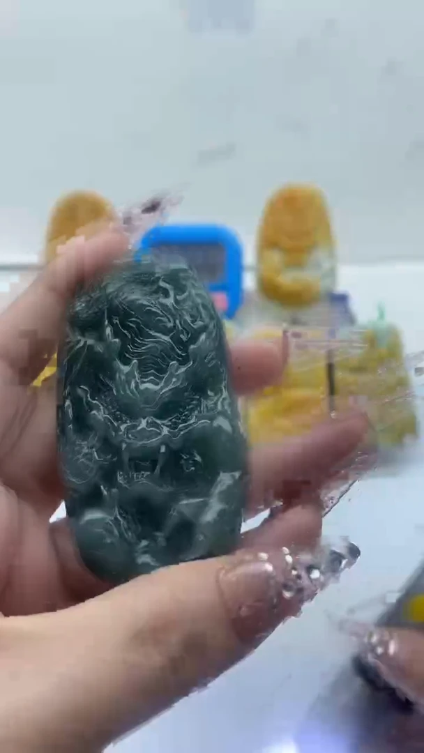 【闪购商品】定制翡翠未镶嵌挂件