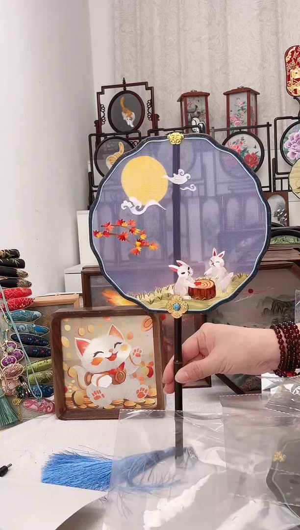扇子绣作品手工团扇