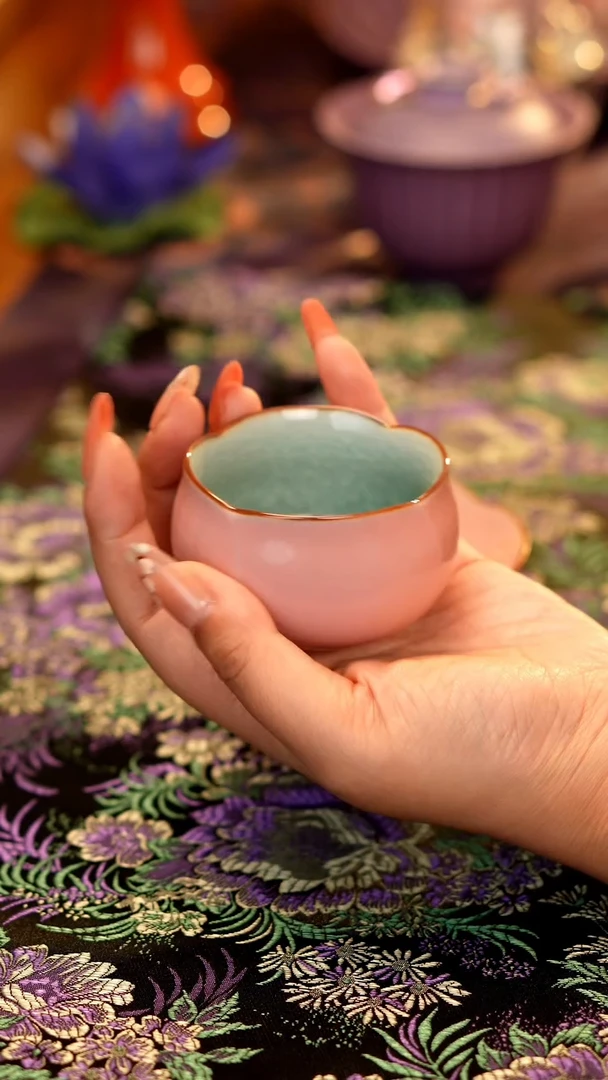 粉色冰裂纹玫瑰杯······