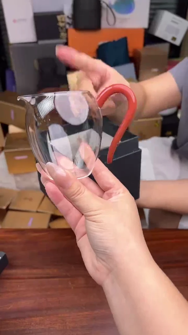 禾器怡然汝红。