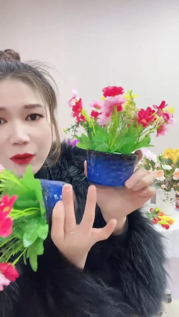 跳兰菊粉色+蓝色陶瓷花盆