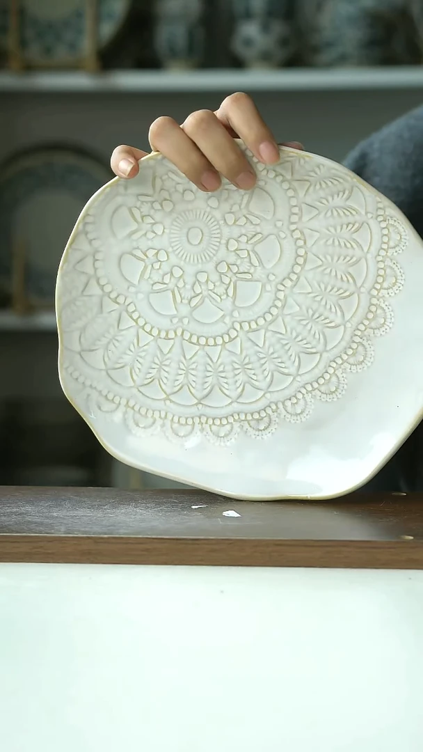 陶瓷微瑕复古做旧浮雕花朵早餐盘22cm@4-2@