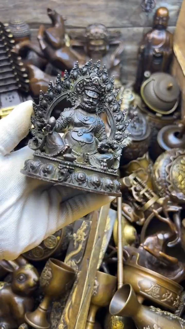 精美铜器，点击下单