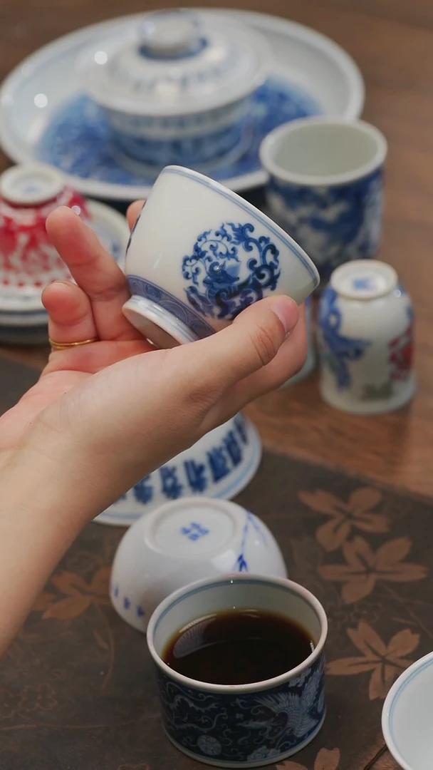 快雪时晴刘震窑团龙杯