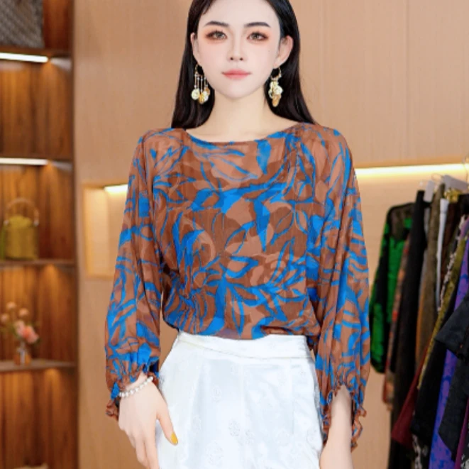 8966-15新款女士小衫