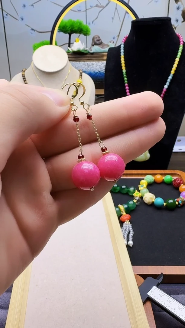 菱锰矿（红纹石）14K金镶嵌耳钉E159