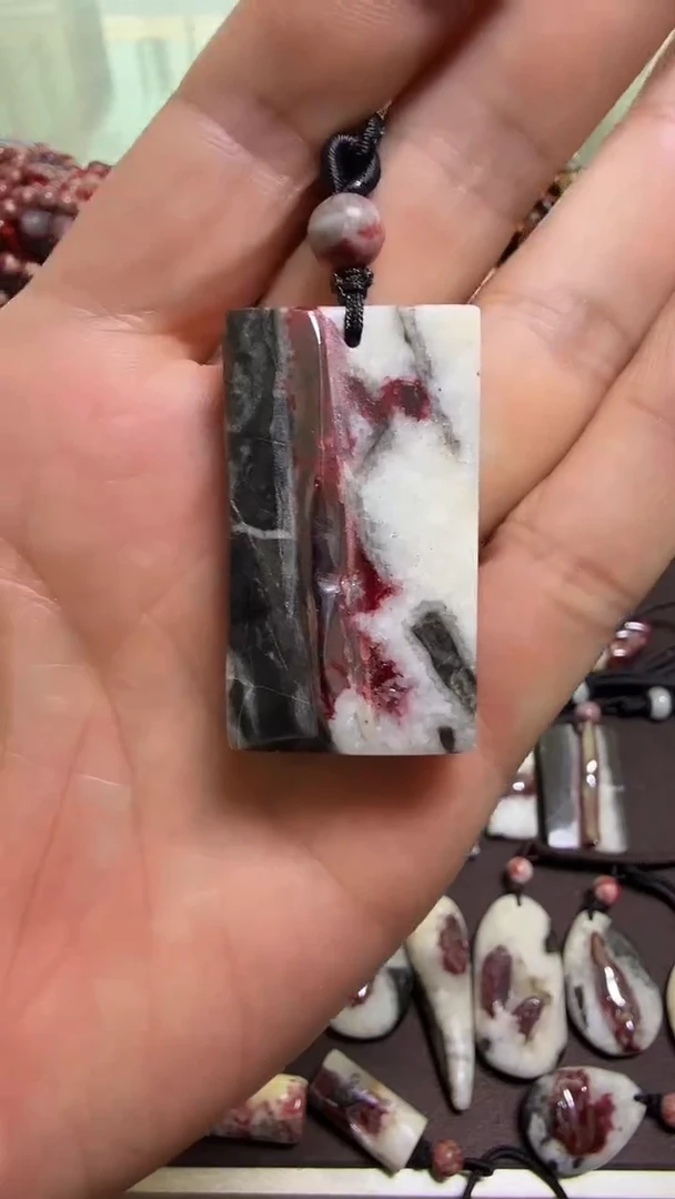 天然辰砂大晶砂随行吊坠