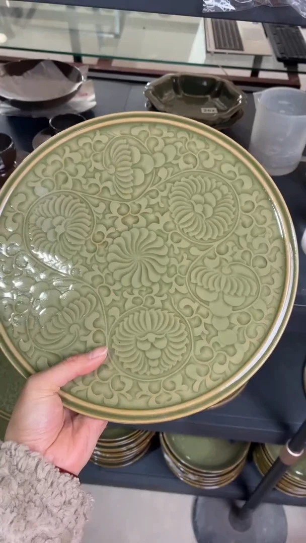 耀州窑仰山团菊盘