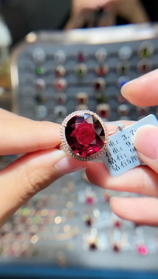 18K金镶嵌戒指碧玺9.28.