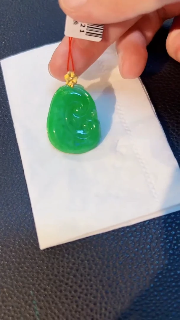 翡翠18K金镶嵌颈饰缅料A货/支持复检/一件