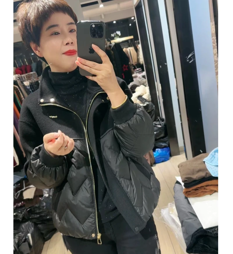 819时尚简约羽绒服