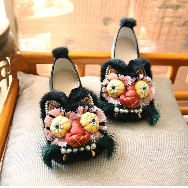 春季原创民族风成人手工绣花鞋国潮复古加绒平底非遗虎头鞋女