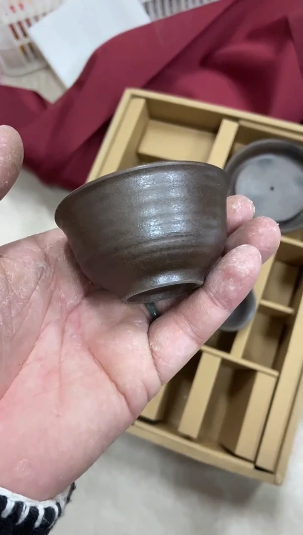 杯子瓷无运费险不带礼盒略有瑕疵有点脏介意勿拍