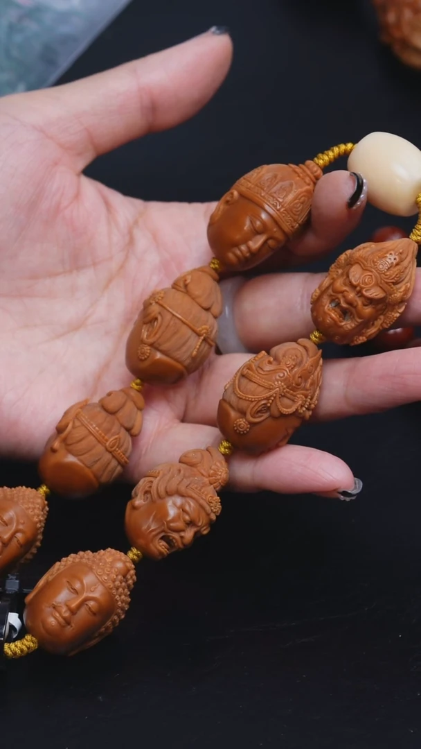 吊坠橄榄核2.1万佛头手串