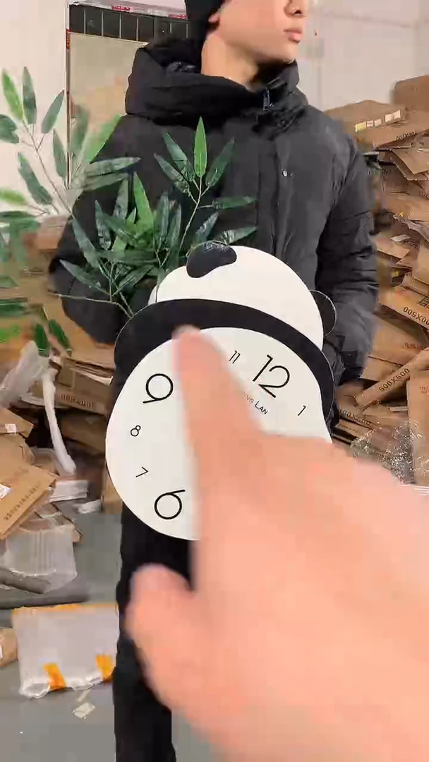 横款A70熊猫带竹叶